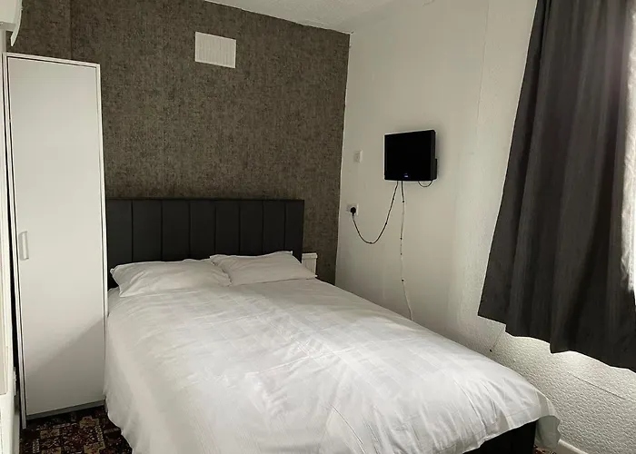 Sam ResidenceAirport Hotel